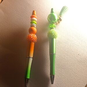 Colorful Orange White And Green Pen Kit Raising Money For 4-H Please Buy My Pens